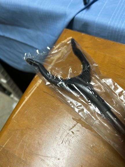 Reaching/pick up tool new in packaging