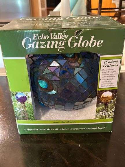 In box ! Gazing globe