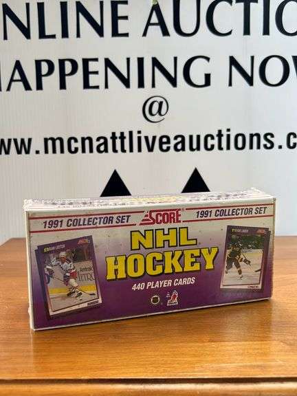 New SEALED! 1991 Collectors set NHL Hockey card set