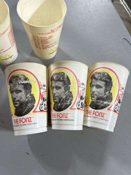 3 Burger King The Fonz cups & 2 1975 AL and AU McDonalds football schedule cups