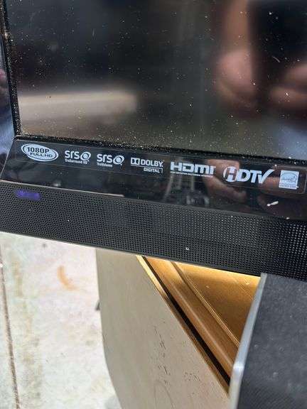 VIZIO Flatscreen TV W/remote-Visio Soundbar and Sony Super acoustical woofer