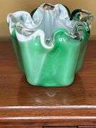 Art glass bowl