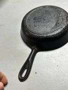 #5 cast iron skillet