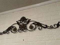 Metal wall decor and beautiful picture