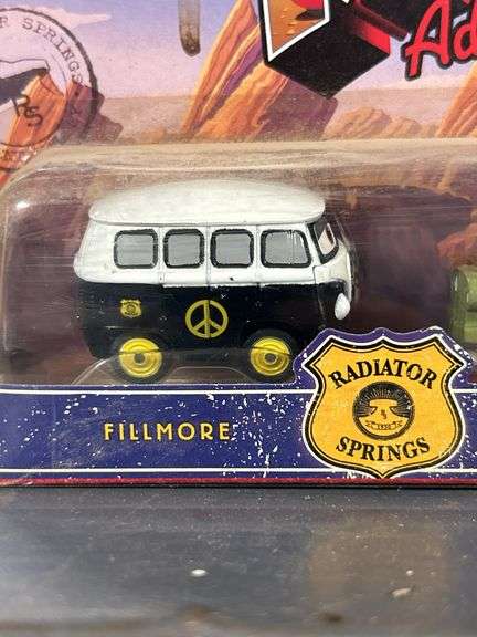 Neat Disney Cars mini adventures set