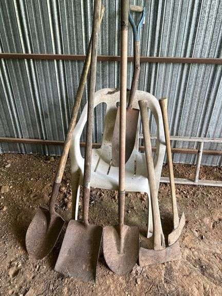 Garden tool lot and chair
