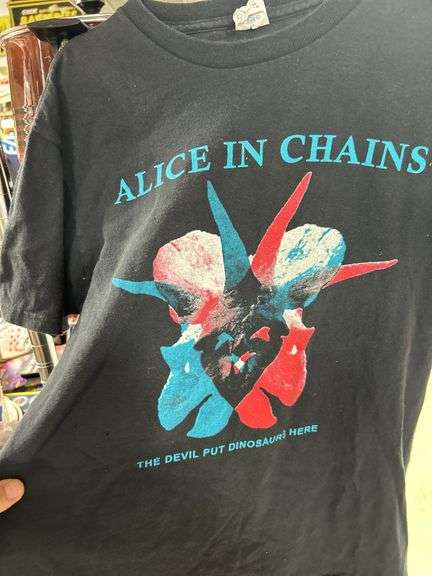 2014 Alice In Chains concert shirt Delta tag Size L
