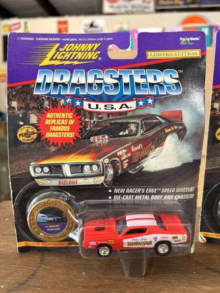 2 Johnny Lightning Dragsters