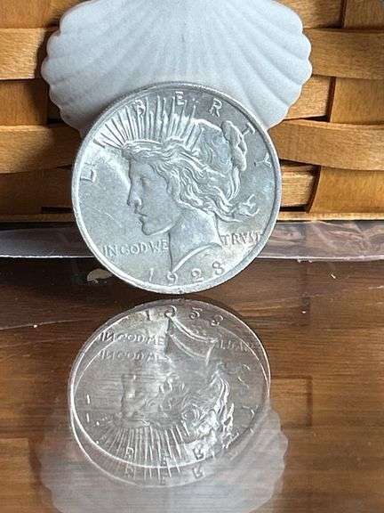 Nice 1923 Lady Liberty silver dollar