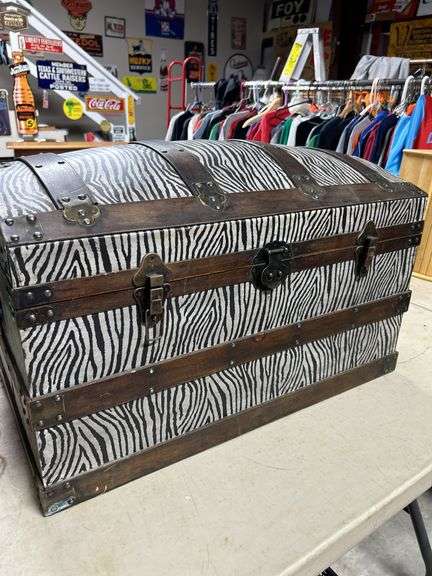 Very Nice trunk