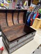 Very Nice trunk