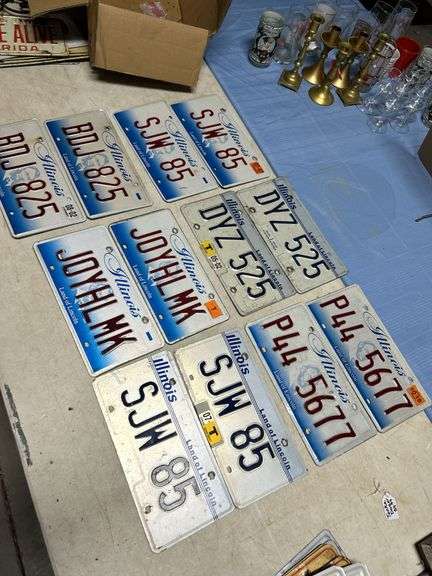 Nice lot of 12 tags- MATCHING SETS of auto tags