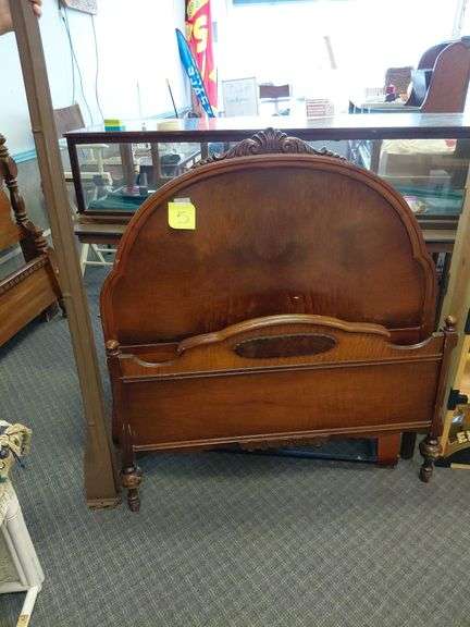 Twin bed with metal rails