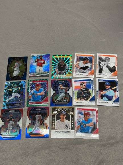 Great lot of HOF All Star baseball cards -look’’em up