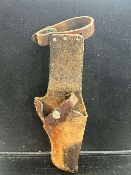 Good vintage leather Bucheimer holster