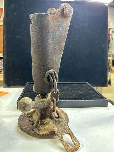 Neat vintage Ships Anchor