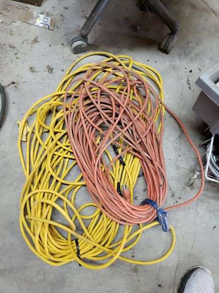 2 extension cords