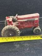 International Farmall 656 made by Ertle