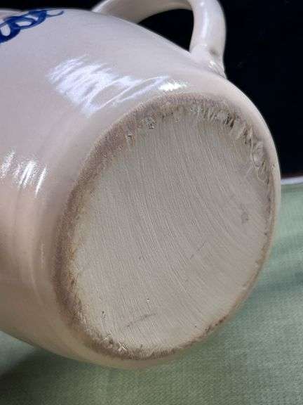 Grease pottery pitcher