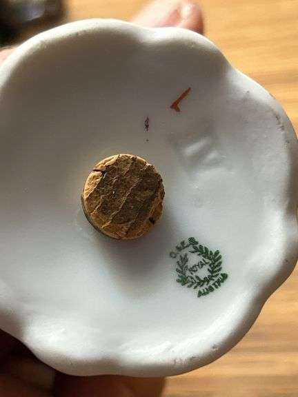 Austia S&P -see photos for maker mark
