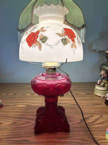 VINTAGE PEDESTAL OIL CONVERTED ELECTRIC LAMP PAINTED RUBY RED GLASS