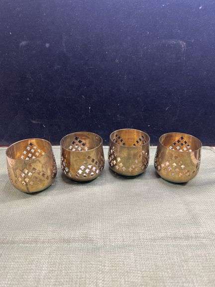 Set 4 Vintage 1970s Solid Brass tealight and votive Candle Holder with arrow pattern, Brass Wedding 