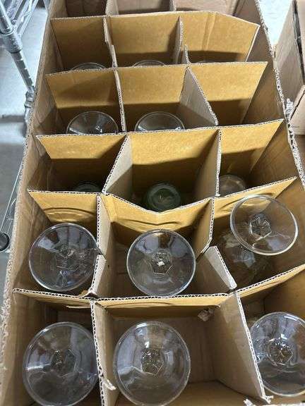 Box lots of glassware-scabbard and more ! See all photos