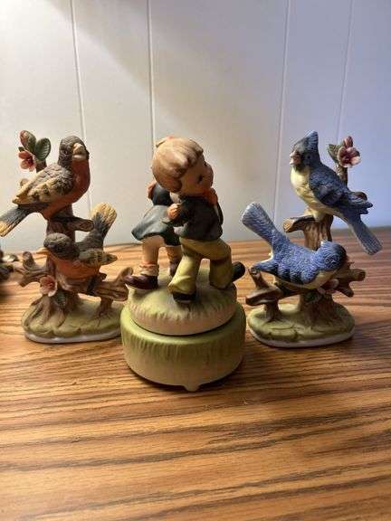 Vintage figurines