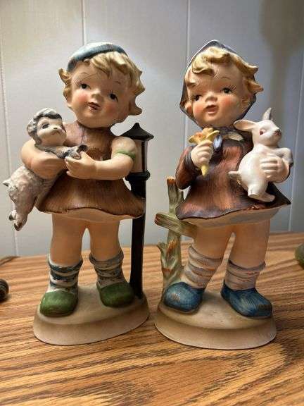 Early boy and girl Hummel figurines (unmarked)