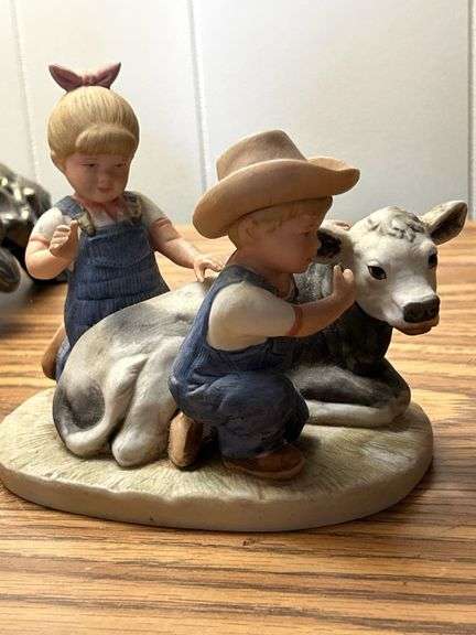 Denim days figurine