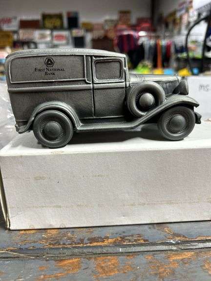 Cast 1974 First National Bank Pulaski TN in box -1934 Sedan bank with box