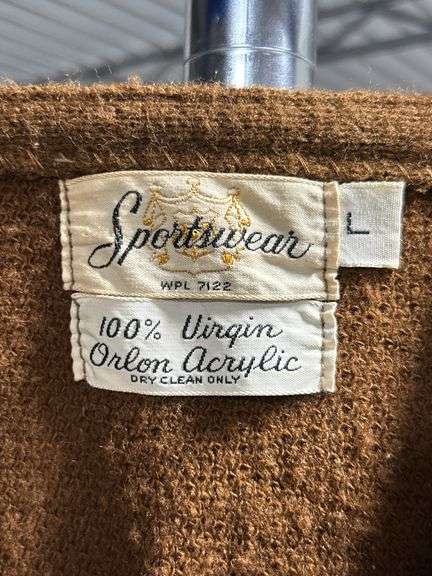 Clean vintage Large sweater