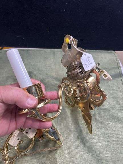 Lot of 2 heavy brass working wall lights