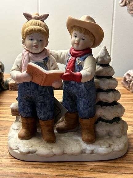 Denim days figurine