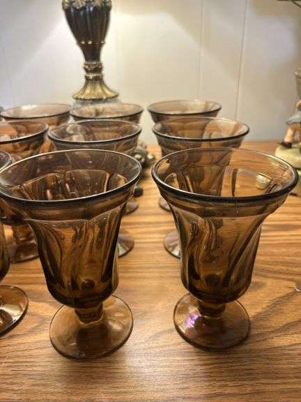 (12) -FOSTORIA GLASS JAMESTOWN Vintage Brown Champagne