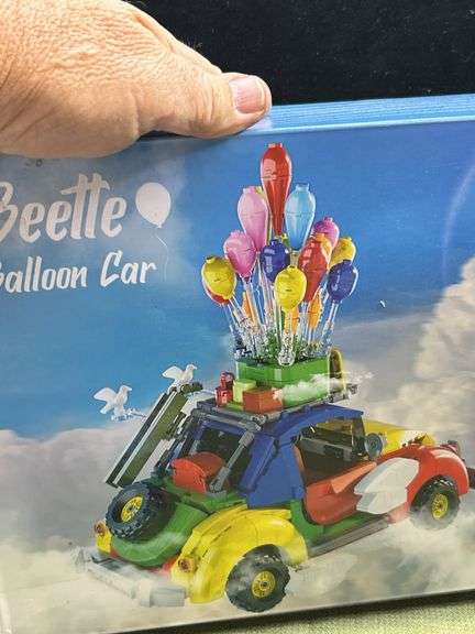 New ! Lego style Balloon car 1056 pcs .