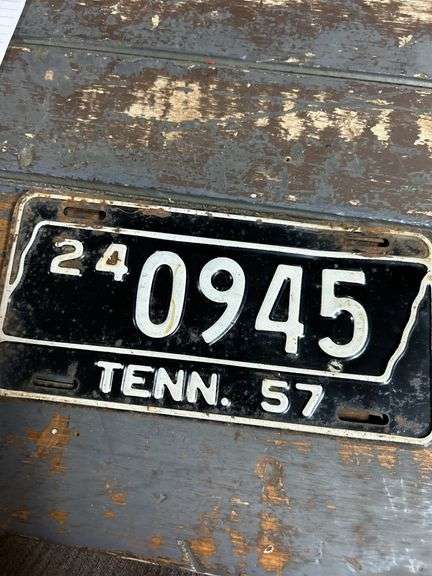 Matching set of 1957 Giles County Tennessee automobile plates