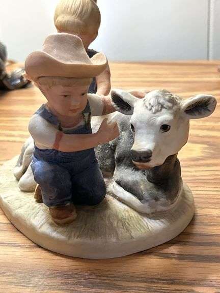 Denim days figurine