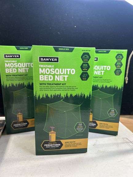 Nice new lot of 3 Treatable bed net with repellant