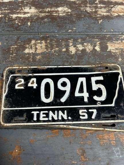Matching set of 1957 Giles County Tennessee automobile plates