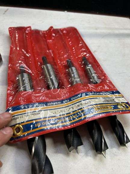Great set of large wood bits