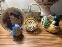 Nice lot of Japan-Avon - see photos