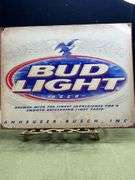 Nice Bud Light metal Sign