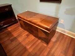 Nice Lane cedar chest