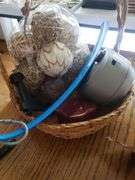 Basket deal decorative pieces sound machine