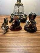 Neat figurine lot