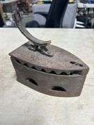 RARE ANTIQUE PRIMITIVE OLD CLOTHES IRON COAL HAND FORGED WOODEN HANDLE 19th