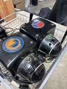 Awesome lot of vintage Lionel train items -look this lot up $$$$