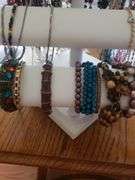Jewelry holder and jewelry