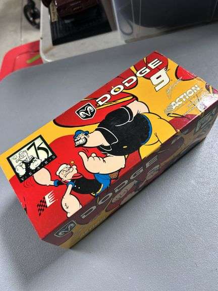 Kaey Kahne Popeye 75th anniversary 2004 Dodge intrepid total production 4320 (autographed )￼
